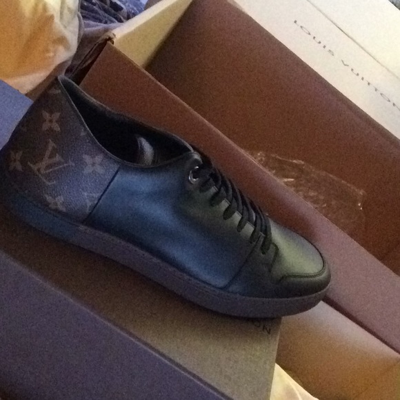 Original NEVER used LV MENS SHOES - Picture 2 of 5